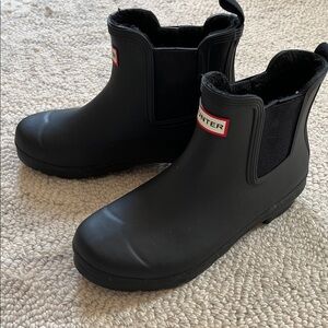 EUC Hunter Original Insulated Chelsea Boots